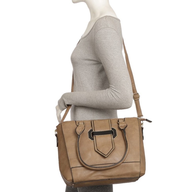 bolsa-feminina-ombro-lisa-com-detalhes-metalicos