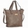 bolsa-mao-com-detalhes-metalicos