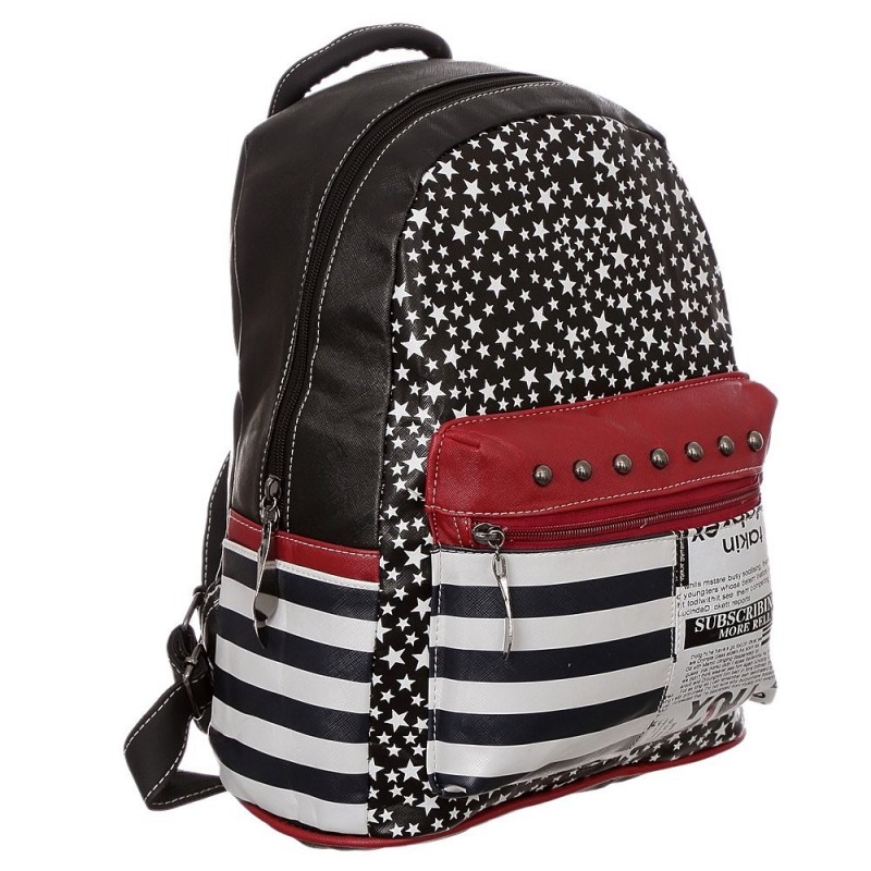 mochila-feminina-com-estampa-de-estrelas-e-tachas