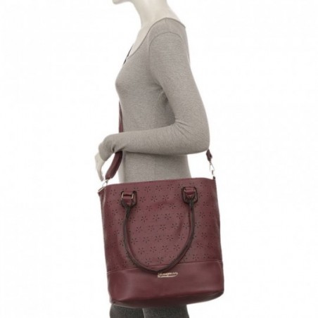 bolsa-de-ombro-feminina-detalhes-vazados