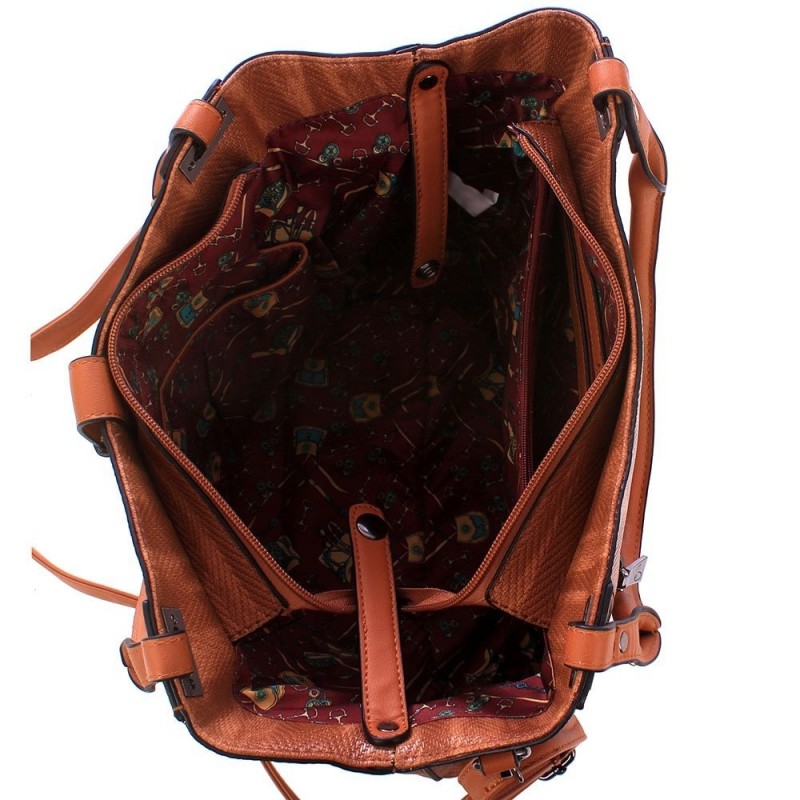 bolsa-feminina-hobo-em-tresse-com-tachas