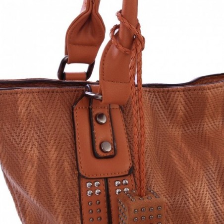 bolsa-totem-luxo-estampa-tresse-com-tachas-e-tassel