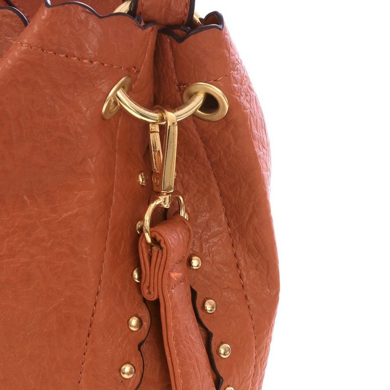 bolsa-hobo-feminina-em-alto-relevo-com-tassel