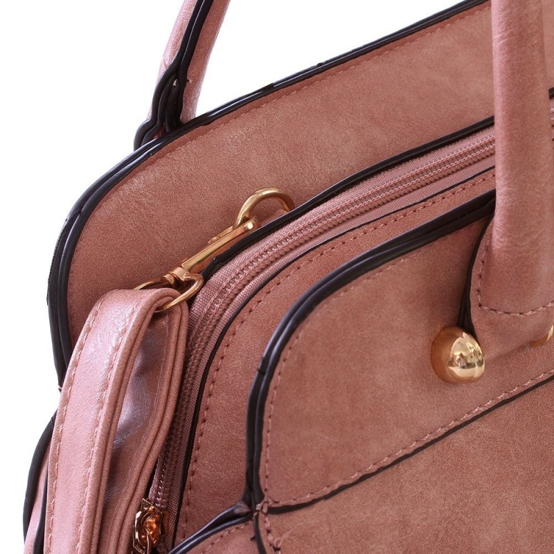 bolsa-satchel-com-detalhes-dourados