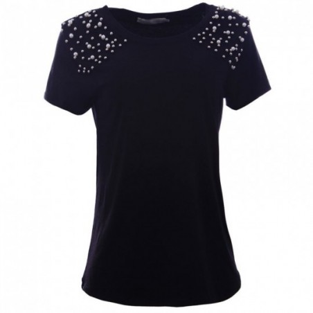 camiseta-feminina-bordada-em-pedras