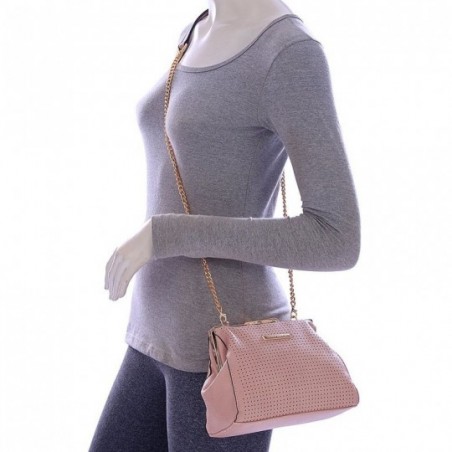 bolsa-clutch-feminina-com-alca-transversal-de-corrente