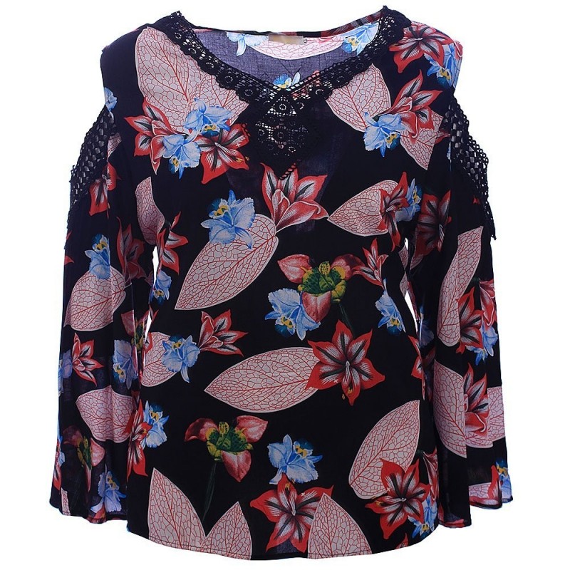 blusa-plus-size-estampada-ombro-vazado-manga-flare-rendada
