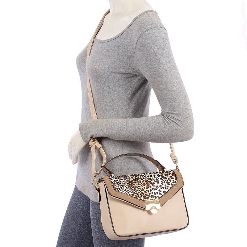 bolsa-executiva-feminina-em-animal-print-com-alca-de-mao