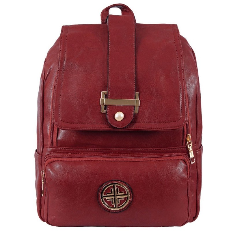 mochila-feminina-em-alto-relevo-com-detalhes-metalicos