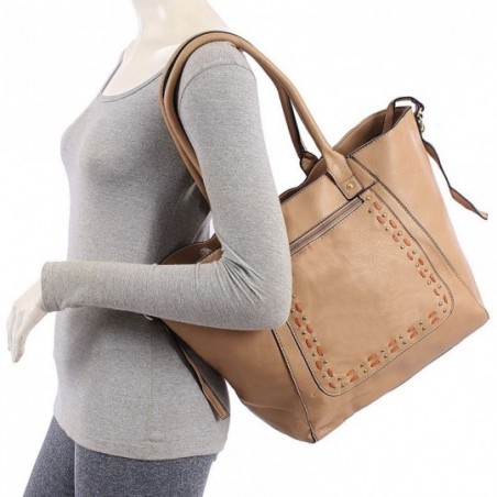 bolsa-satchel-feminina-em-alto-relevo-com-tresse-e-tachas