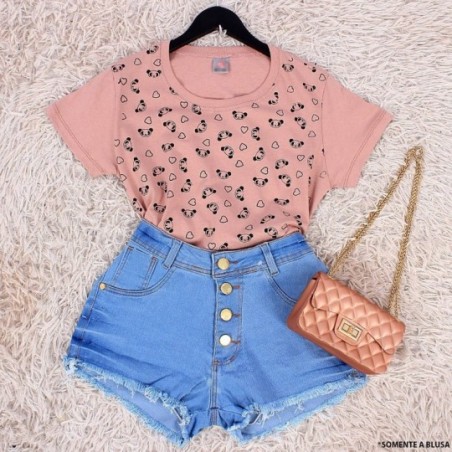 camiseta-feminina-estampa-ursinho-com-manga-curta