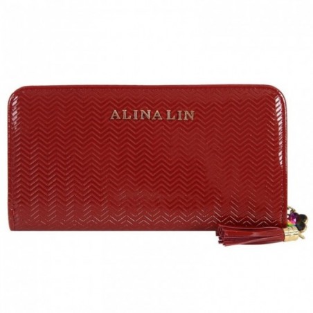 carteira-feminina-de-verniz-com-pingente-e-tassel