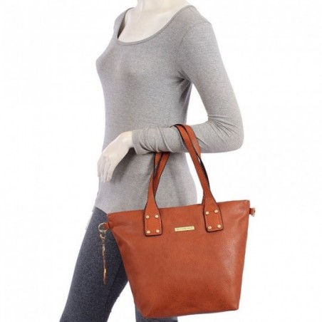 bolsa-satchel-feminina-com-alca-animal-print-e-pingente