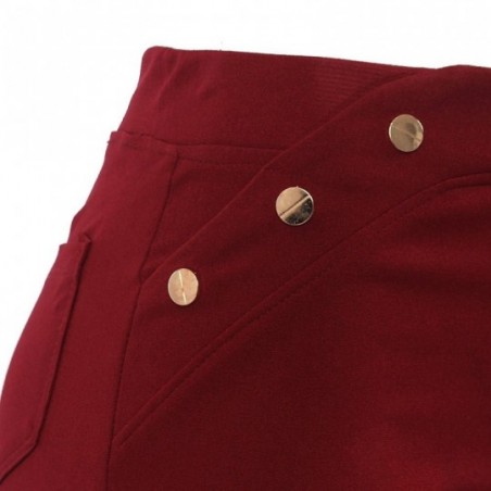 calca-cotton-flare-feminina-com-detalhes-metalicos