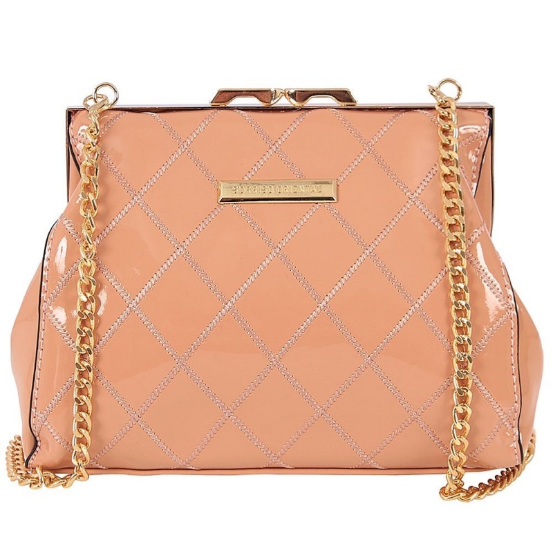 bolsa-clutch-de-verniz-luxo-feminina-com-alca-de-corrente