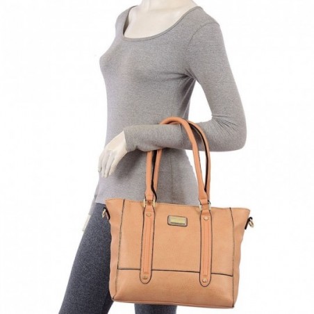 bolsa-totem-executiva-feminina-com-pingente-personalizado