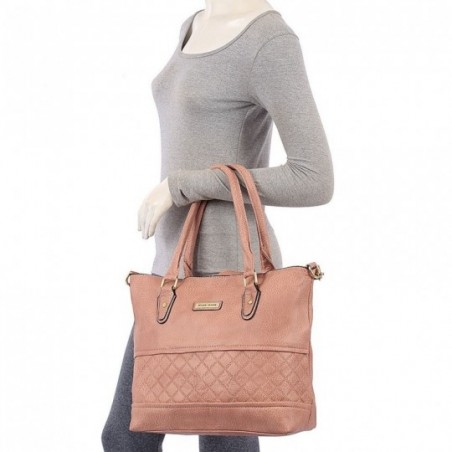 bolsa-satchel-feminina-em-matelasse-com-detalhes-metalicos