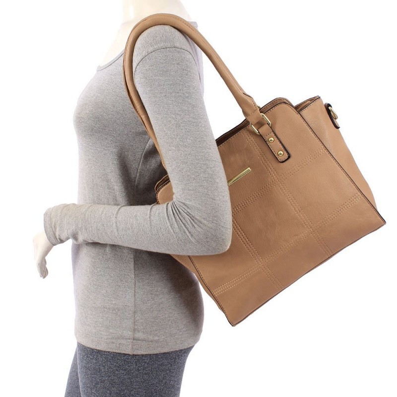 bolsa-totem-alto-relevo-em-matelasse-feminina