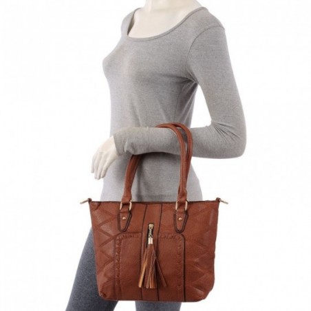 bolsa-totem-media-feminina-alto-relevo-em-tresse-com-tassel