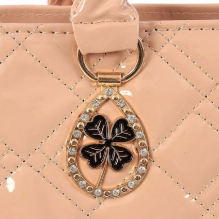 bolsa-bau-verniz-feminina-matelasse-com-detalhes-em-strass