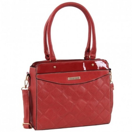 bolsa-totem-feminina-em-matelasse-detalhe-envernizado