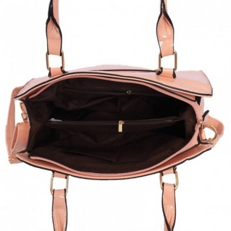 bolsa-totem-de-verniz-feminina-com-detalhes-metalicos