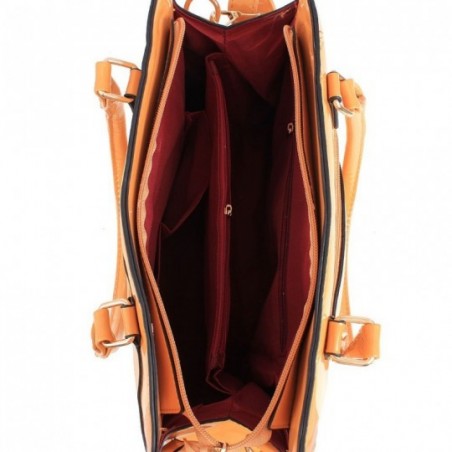 bolsa-de-verniz-totem-feminina-com-detalhes-metalicos