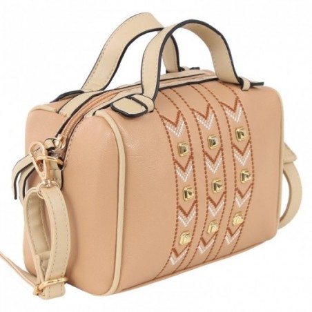 bolsa-bau-luxo-feminina-em-alto-relevo-com-spikes
