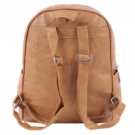 mochila-feminina-em-alto-relevo-com-detalhes-metalicos-1