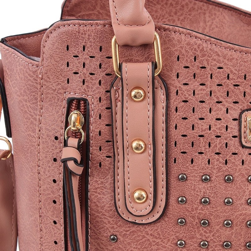 bolsa-shopper-feminina-cravejada-em-tachas-com-vazados