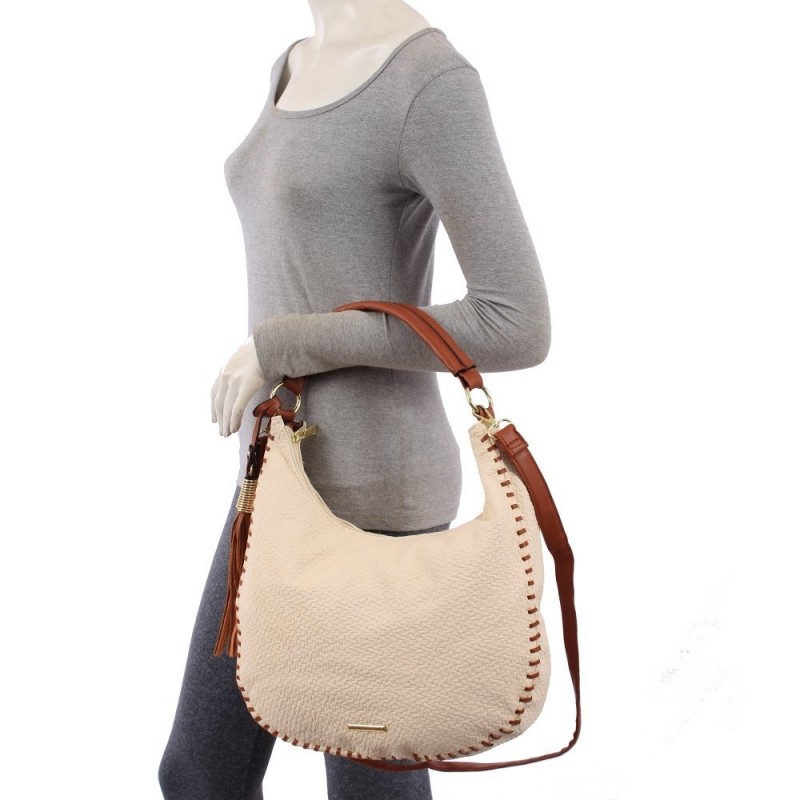 bolsa-hobo-luxo-feminina-em-alto-relevo-com-tresse-e-tassel