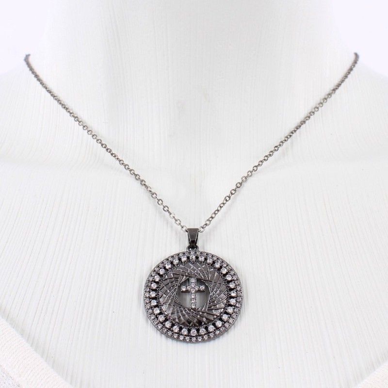 colar-feminino-com-pingente-em-cruz-com-strass