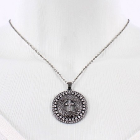 colar-feminino-com-pingente-em-cruz-com-strass