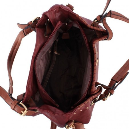 bolsa-feminina-hobo-com-tachas-em-alto-relevo-e-tresse