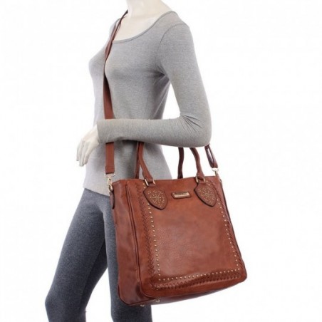 bolsa-totem-feminina-em-alto-relevo-com-tresse-e-tachas