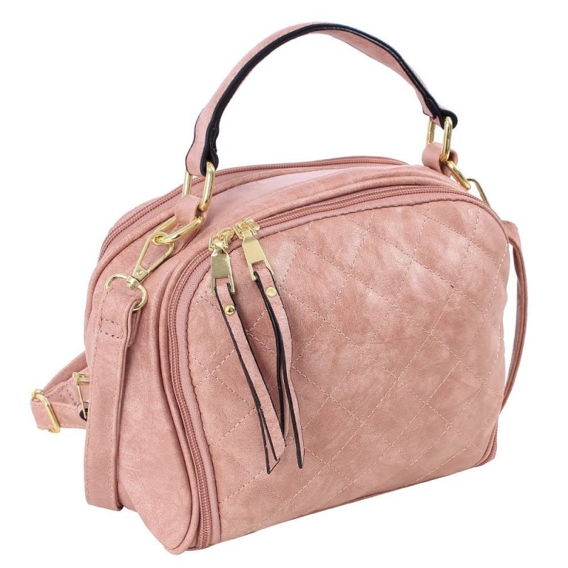 bolsa-luxo-feminina-em-matelasse-reparticoes-e-alca-de-mao