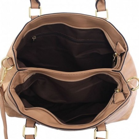 bolsa-totem-estruturada-em-alto-relevo-com-matelasse