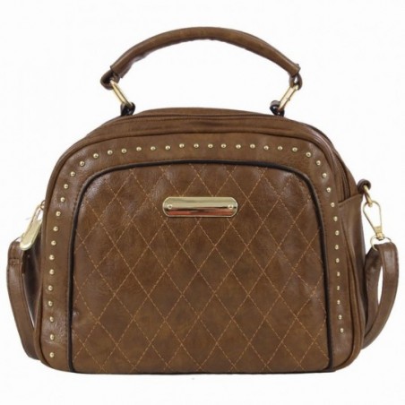 bolsa-luxo-feminina-em-matelasse-com-tachas-alca-de-mao