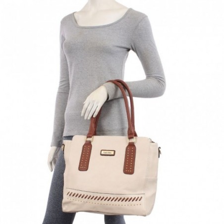 bolsa-feminina-totem-em-alto-relevo-com-tachas-e-tresse