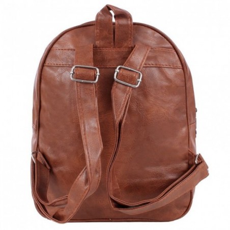 mochila-feminina-em-alto-relevo-com-detalhes-metalicos-2
