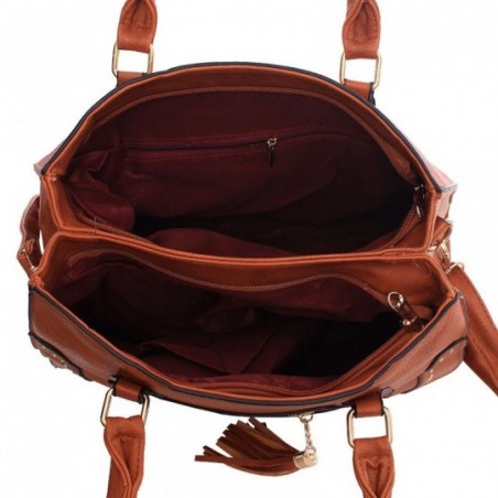 Bolsa Ombro Feminina Estruturada Cravejada Tachas Com Tassel