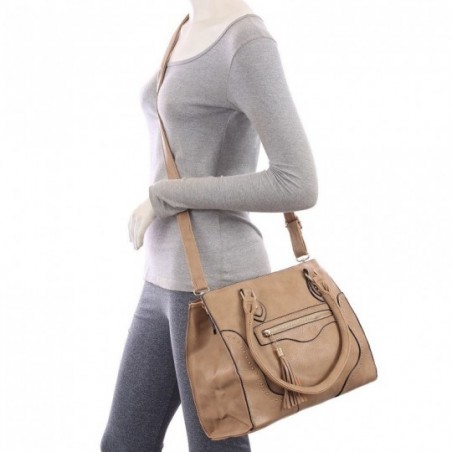 Bolsa Ombro Feminina Estruturada Cravejada Tachas Com Tassel