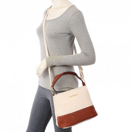Bolsa Feminina De Mão Com Tresse Uma Alça E Duas Repatições