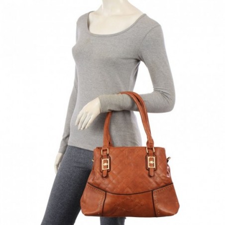 Bolsa Totem Feminina Com Matelassê Tachas E Tressê