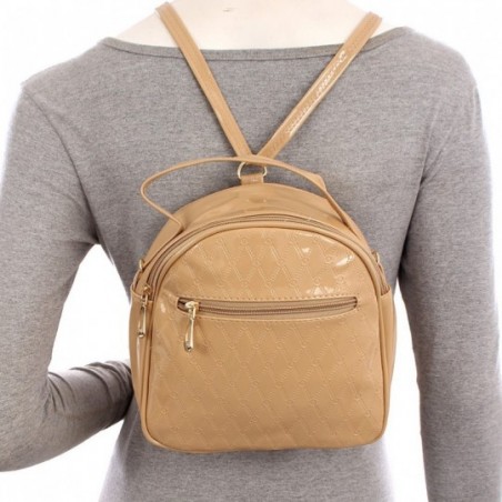 Bolsa Mochila Feminina Casual Alça Mão Em Verniz
