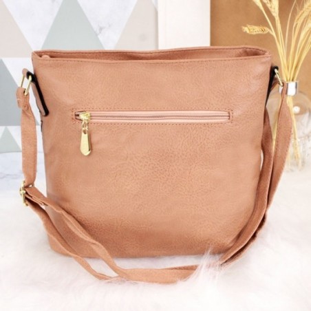 Bolsa Feminina Versátil Em Alto Relevo Cravejada Tachas