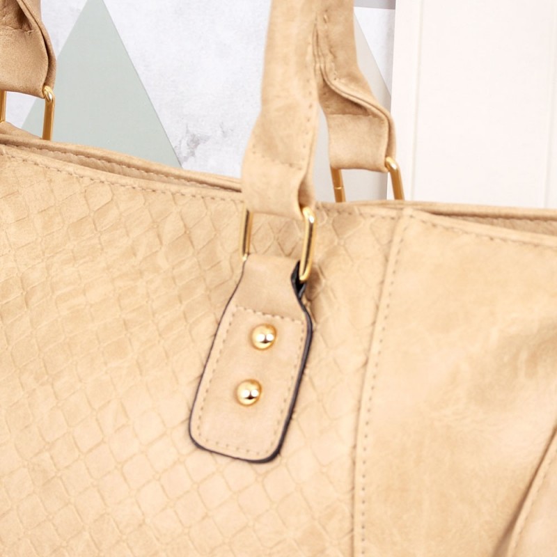 Bolsa Feminina Totem Ombro Média Matelassê Alça Dupla