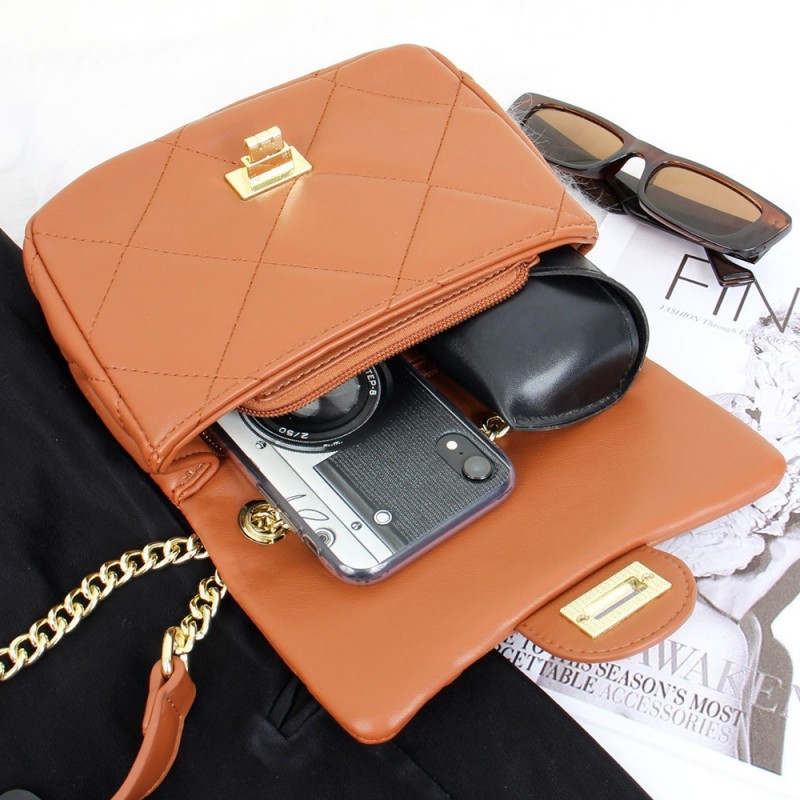 Bolsa Mini Feminina Matelassê Luxo Blogueira Com Correntes