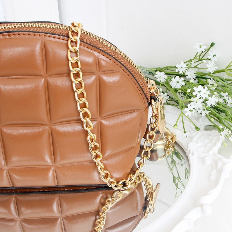 Bolsa De Luxo Alça Com Correntes Detalhada Em Matelassê