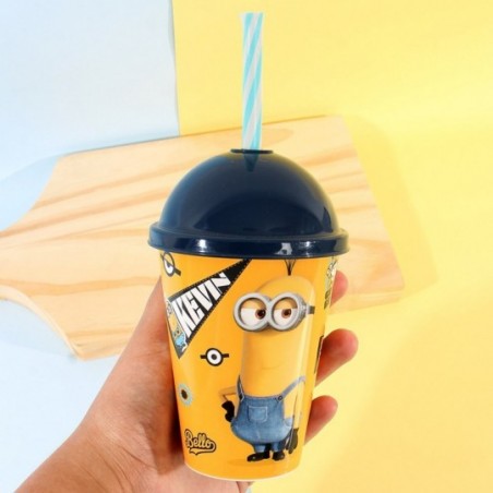 Copo Shake Infantil Tampa Canudo 280 Ml Minions - Plasúltil